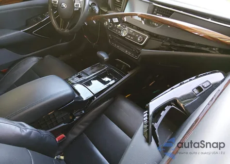 2017 Kia Cadenza Technology z USA, uszkodzony, nr VIN KNALC4J16H5073629